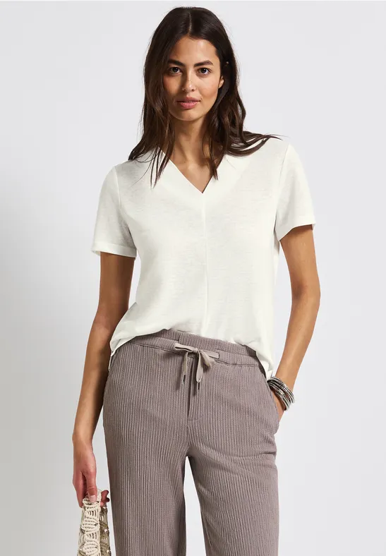 V-Neck Shirt in Leinen-Optik off white