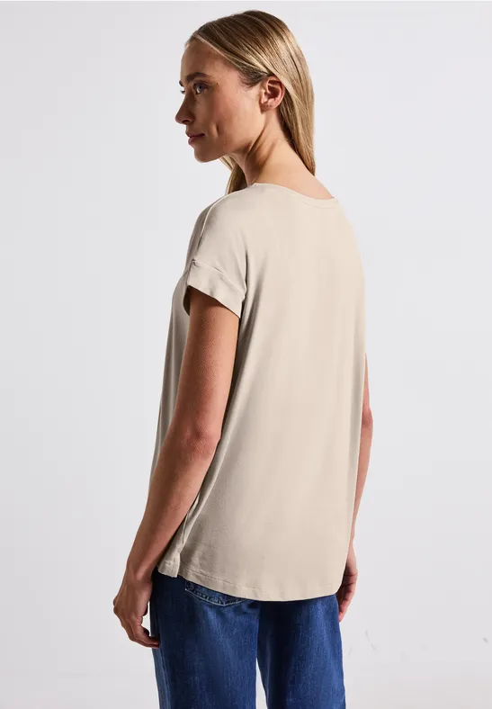 Shirt met fijne lijntjes smooth sand beige