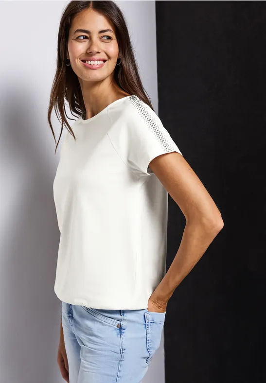 Shirt mit Schulterdetail off white