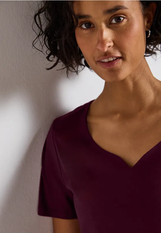 Shirt met hartvormige halslijn noble red