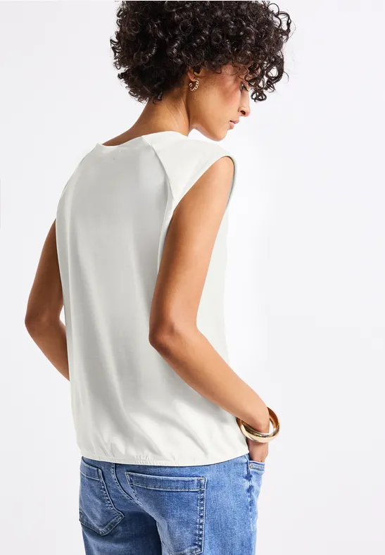 Jersey-Shirt mit Elastiksaum off white