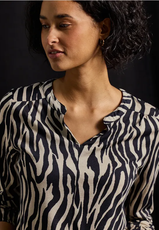 Print-Shirt im Tunika-Look Black