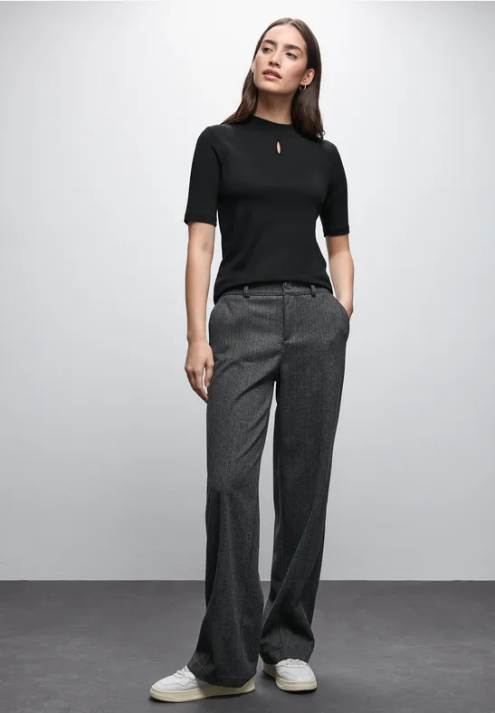 Shirt met uitgesneden detail Black