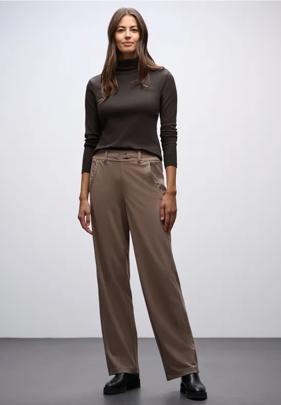 Col roulé basique darkest brown