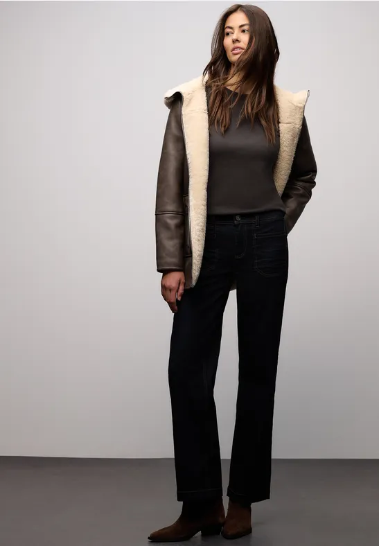 Top basique avec structure côtelée darkest brown