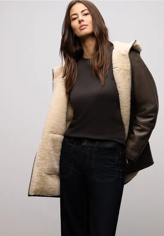 Top basique avec structure côtelée darkest brown