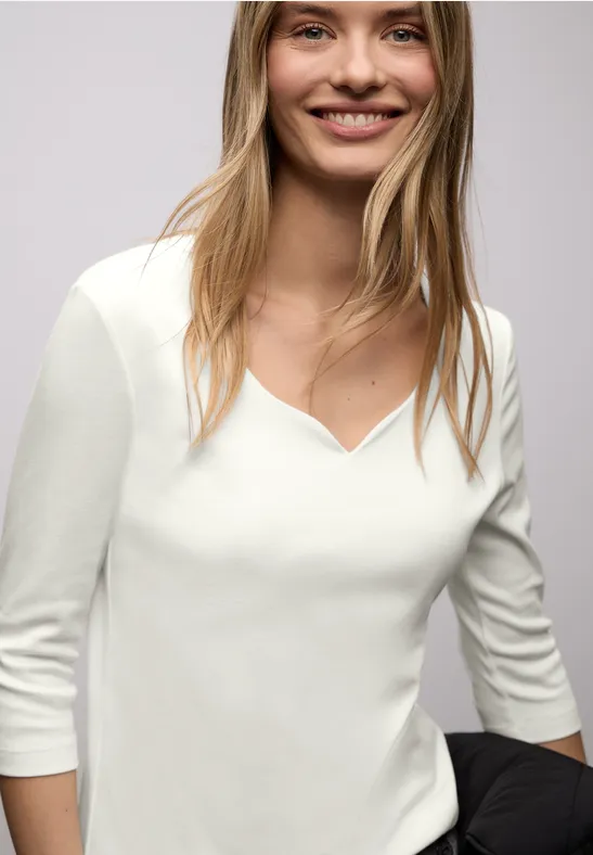 T-shirt avec encolure en cœur off white