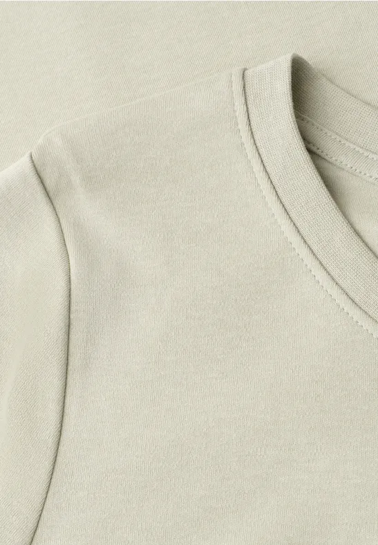 Basic Shirt mint leaf