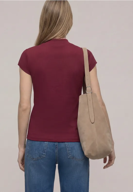 Basic Shirt mit Turtle Neck truffle red