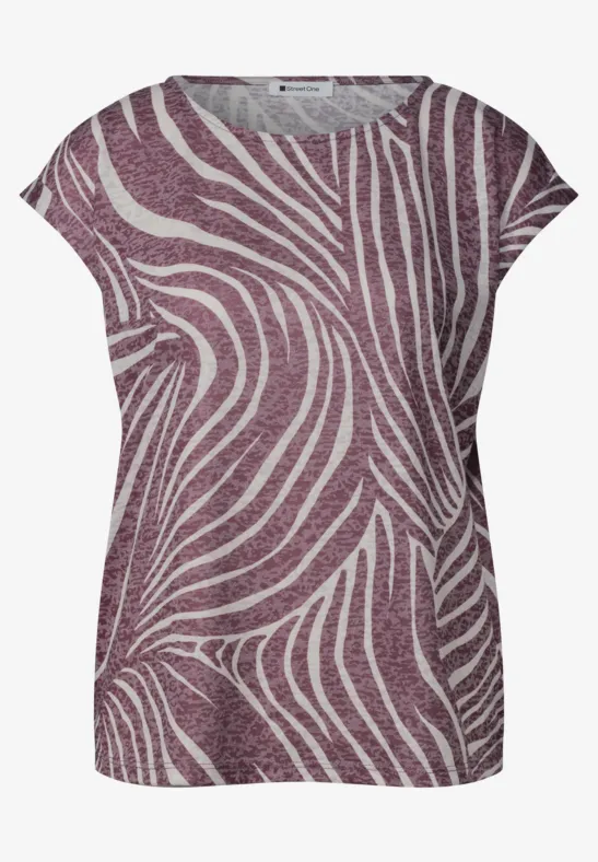 Losvallend T-shirt met roze-wit zebraprint en korte mouwen.