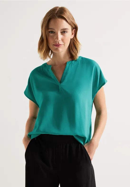Blusenshirt in Unifarbe iced green