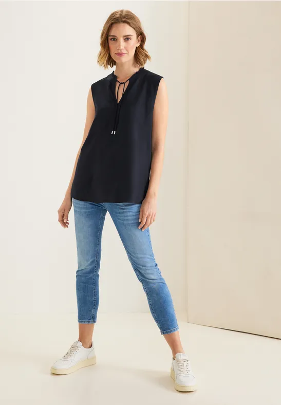 Ärmellose Bluse mit Rüschen dark vintage blue