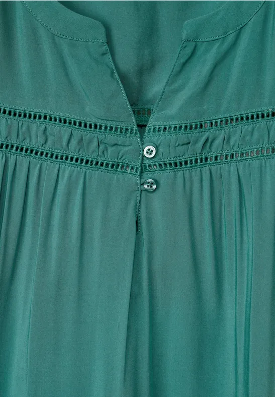 Viskosebluse mit Häkeldetail lagoon green