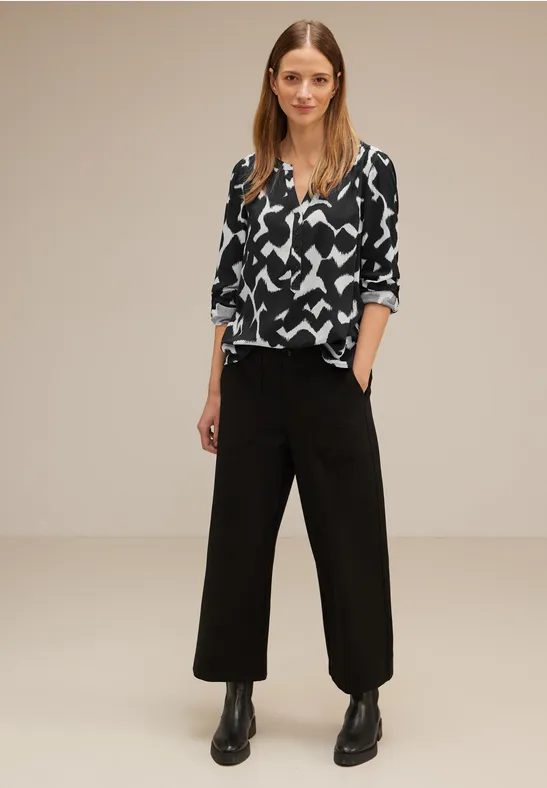 Turn-Up Viskosebluse Black