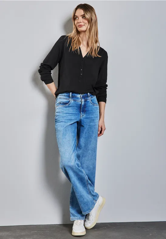 Blouse de base en couleur unie Black