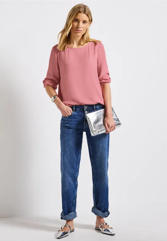 Gemêleerde blouse met ronde hals almond coral mel.