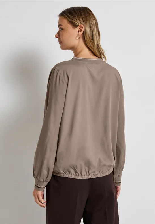Blouse met gespleten hals en tape bark brown