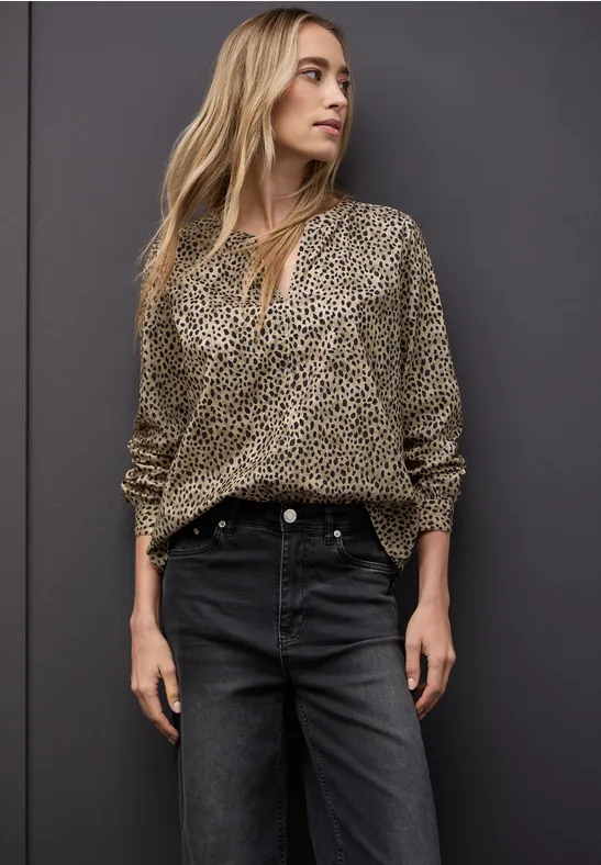 Corduroy blouse in leo look null