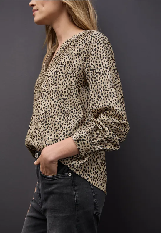 Corduroy blouse in leo look null