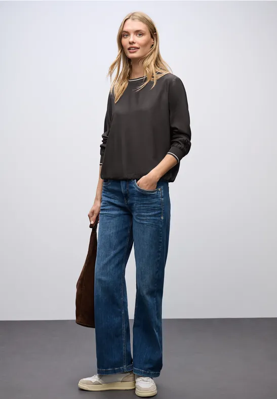 Blouse met tape details darkest brown