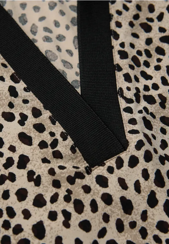 Leo Split Neck Bluse sanded beige