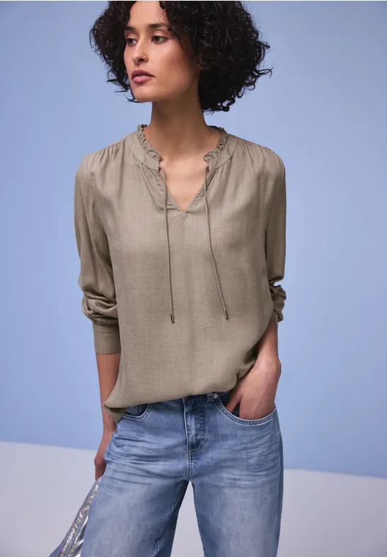 Bluse mit Rüschendetail light terra mocha mel.