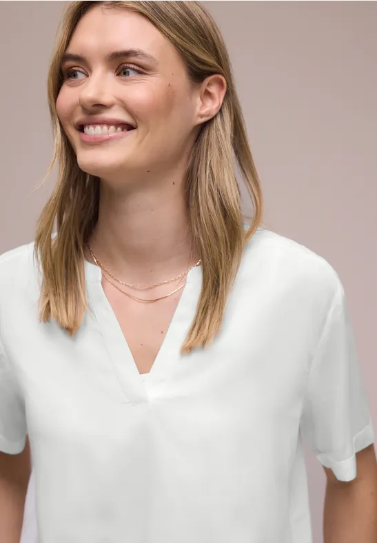 Blouse met korte mouwen en omslag off white