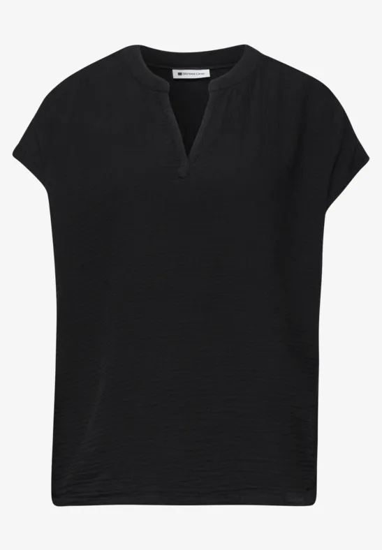 Schwarzes, kurzärmeliges Damenoberteil mit V-Ausschnitt, gerader Passform und feiner Textur.