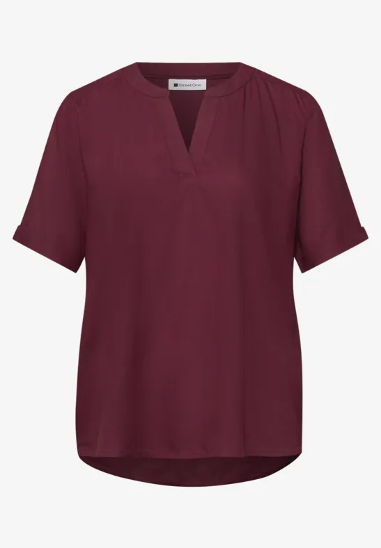 Blouse met gespleten hals en omslag truffle red