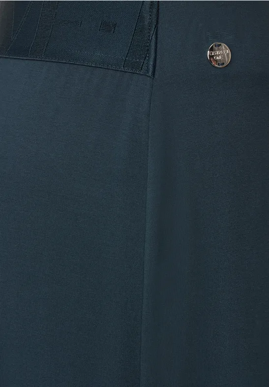 Basic Rock in Unifarbe cool vintage green