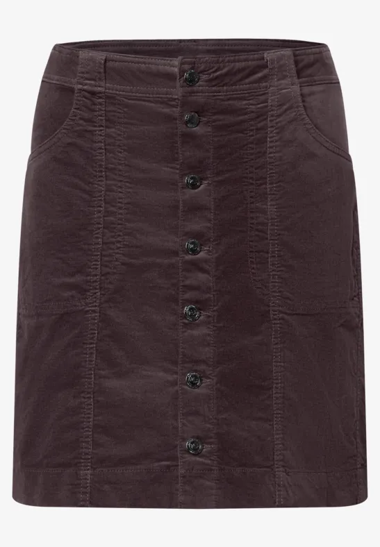 Jupe courte en velours côtelé marron, boutonnée devant, avec poches et passants de ceinture.