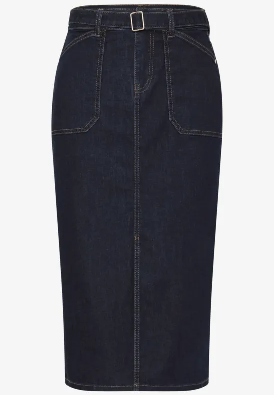 Donkerblauwe, knielange denim kokerrok met hoge taille en opgestikte voorzakken.
