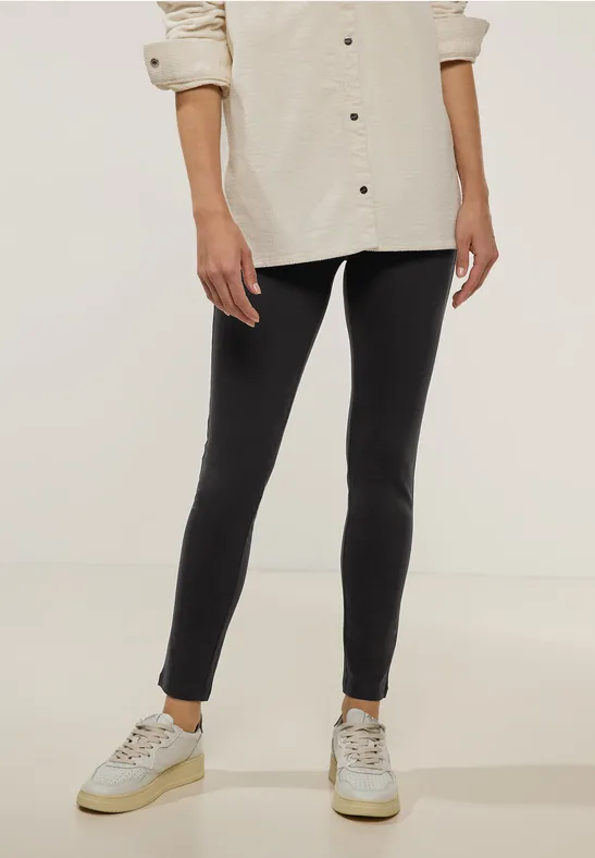 Basic Leggings in Unifarbe Black