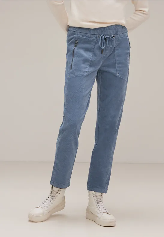Pantalon de jogging en velours côtelé dull feather blue