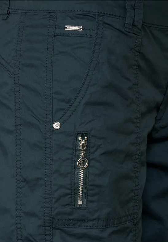 Casual Fit Bermudashorts cool vintage green