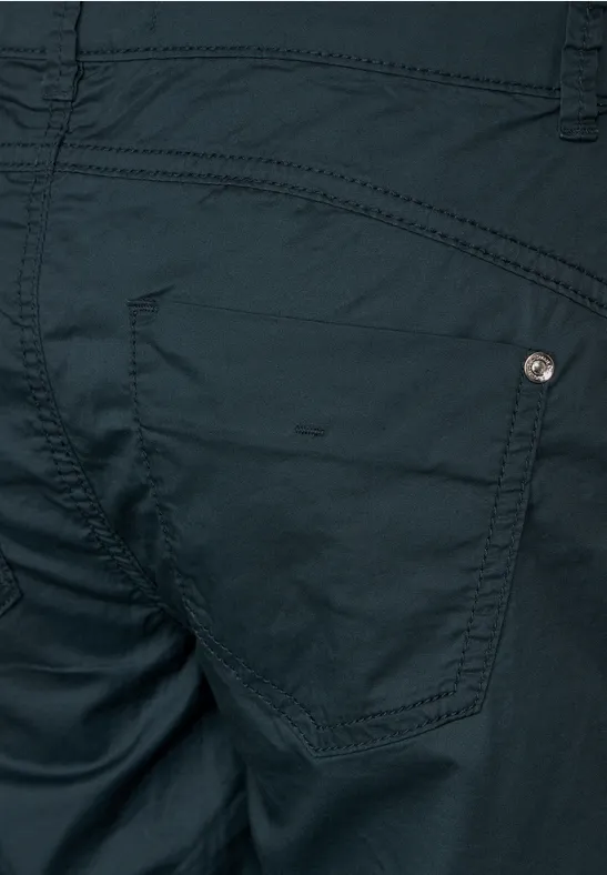 Casual Fit Bermudashorts cool vintage green