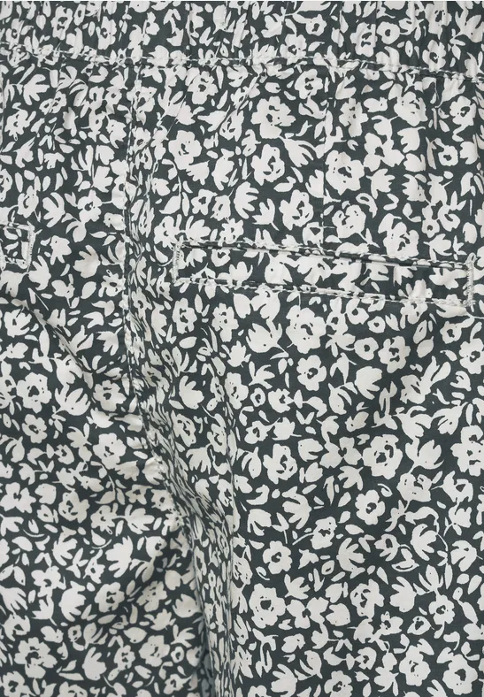 Loose Fit Shorts cool vintage green