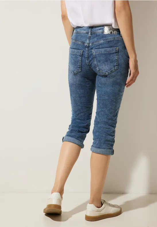 Casual Fit Jeans in 3/4 mid blue random wash