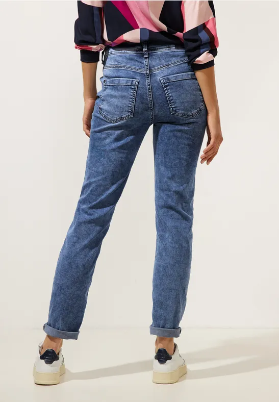 Casual Fit used Jeans mid indigo destroy wash