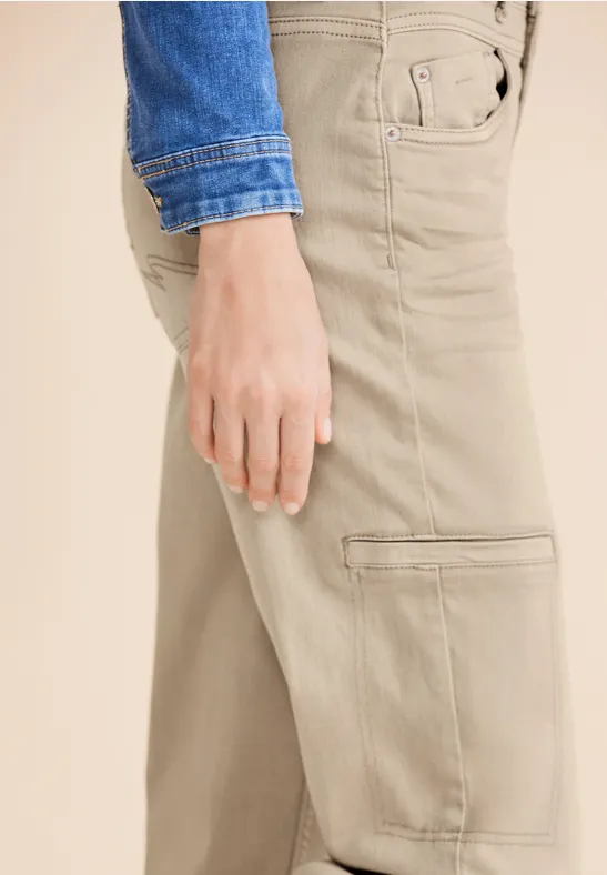 Casual fit cargo-jeans light sand washed