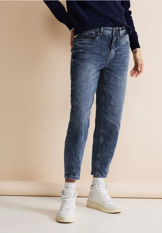 Loose Fit Balloonjeans mid blue super washed