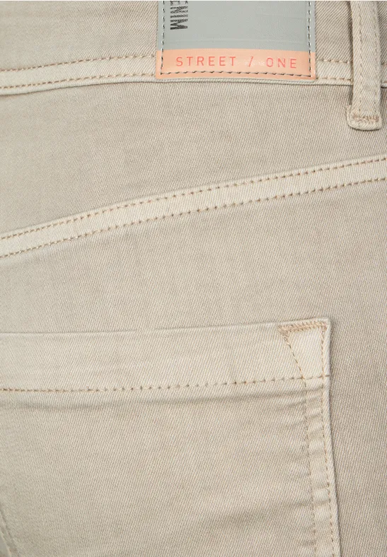 Slim fit color jeans soft sand washed