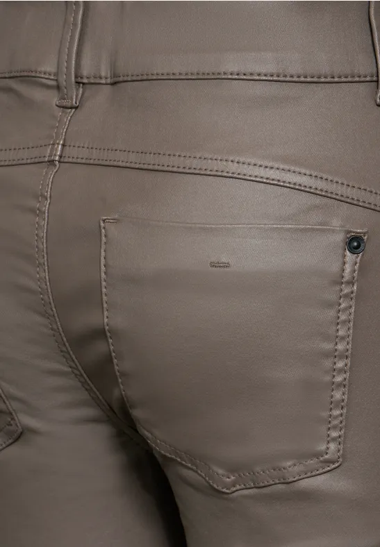 Broek met coating cedar brown