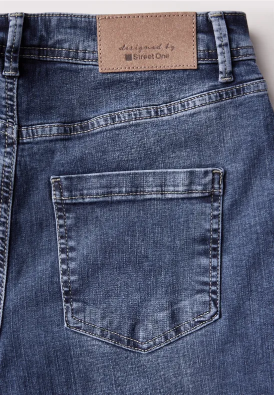 Jeans im Casual Fit mid blue random washed