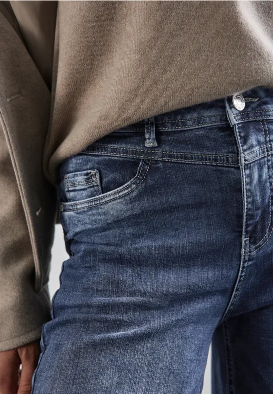 Jeans im Casual Fit mid blue random washed