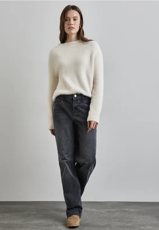 Jeans droits black net wash