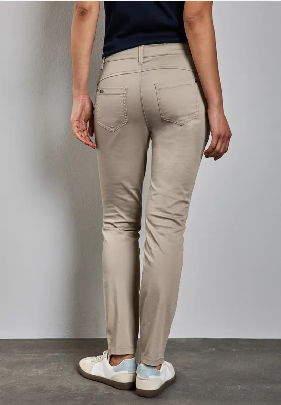 Hose im Casual Fit buff grey