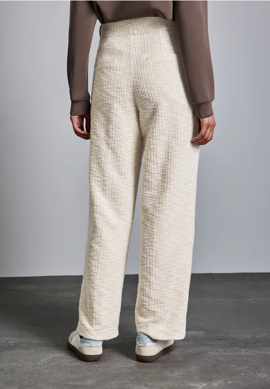 Straight Leg Bouclé Hose smooth sand beige