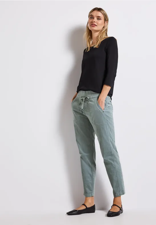 Loose Fit corduroy broek washed blue