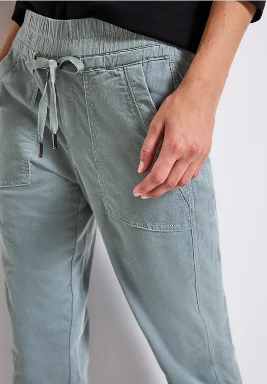 Loose Fit corduroy broek washed blue